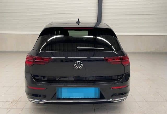 Volkswagen Golf VIII Lim. 1.5TSI Style KAMERA+APP+ACC+LANE+ foto 6