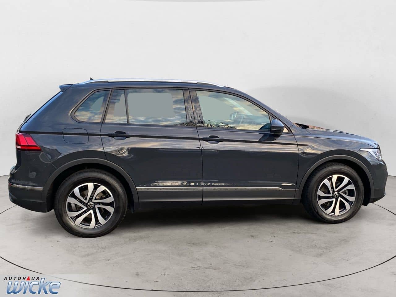 Volkswagen Tiguan 1.5 TSI Active NAVI KLIMA PDC LED LANE foto 5