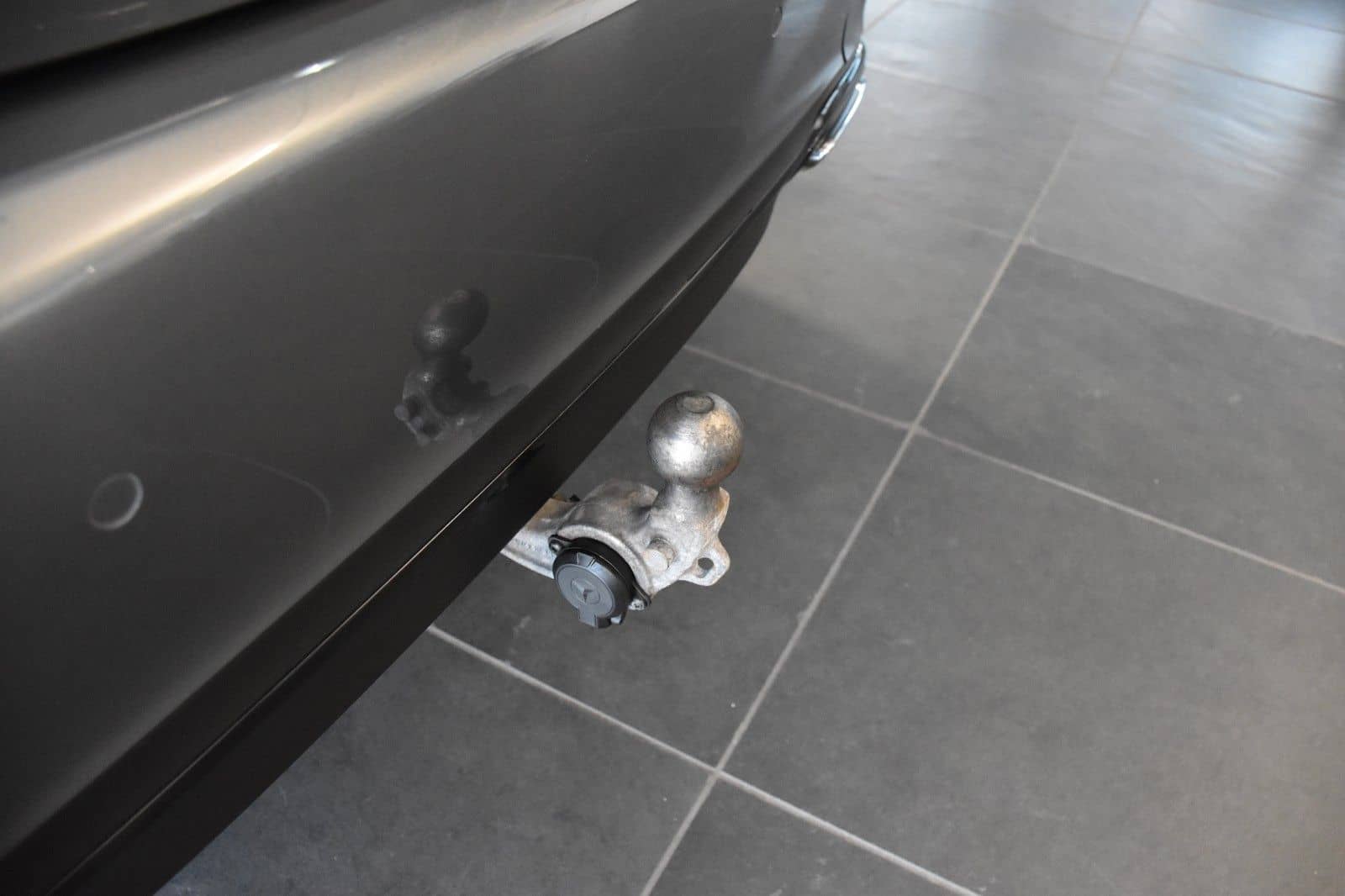 Mercedes-Benz E 220 D 9G EXCLUSIVE"LEDER"360°-KAMERA"ESD"AHK" foto 10