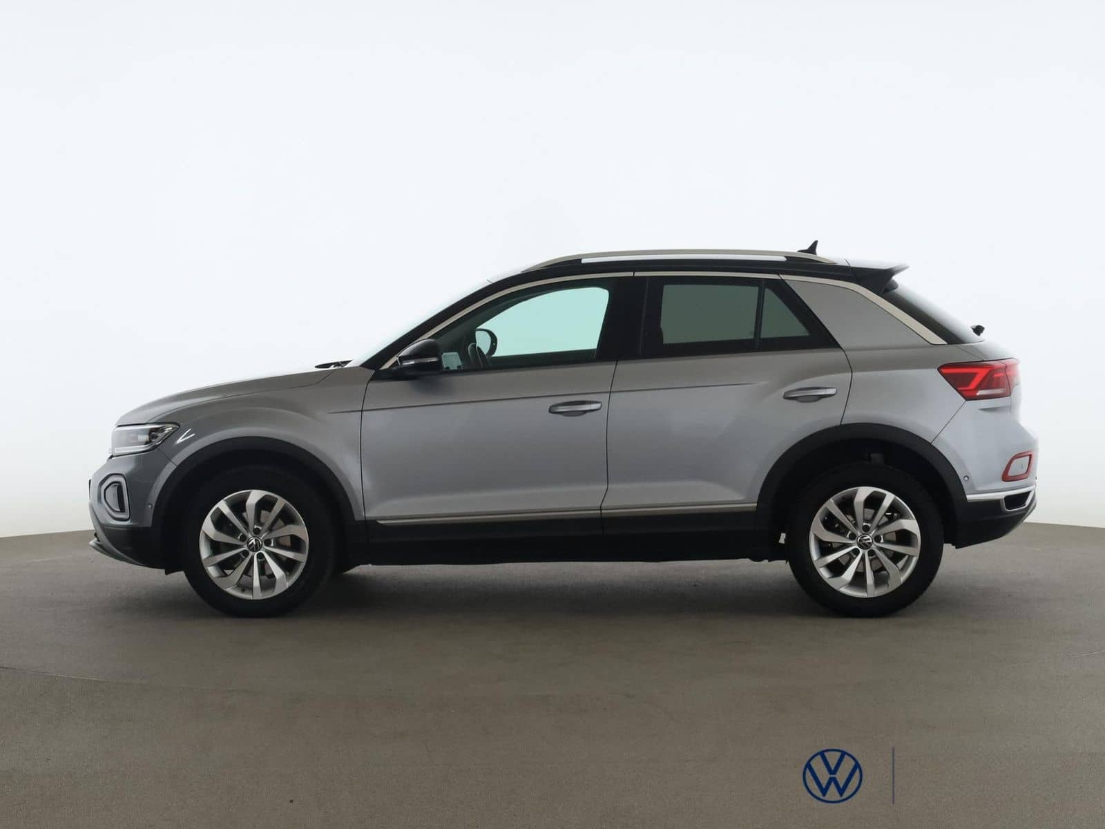 Volkswagen T-Roc 1.0 TSI Style+GJR+PARKASSIST+LED+ACC+NAVI foto 3