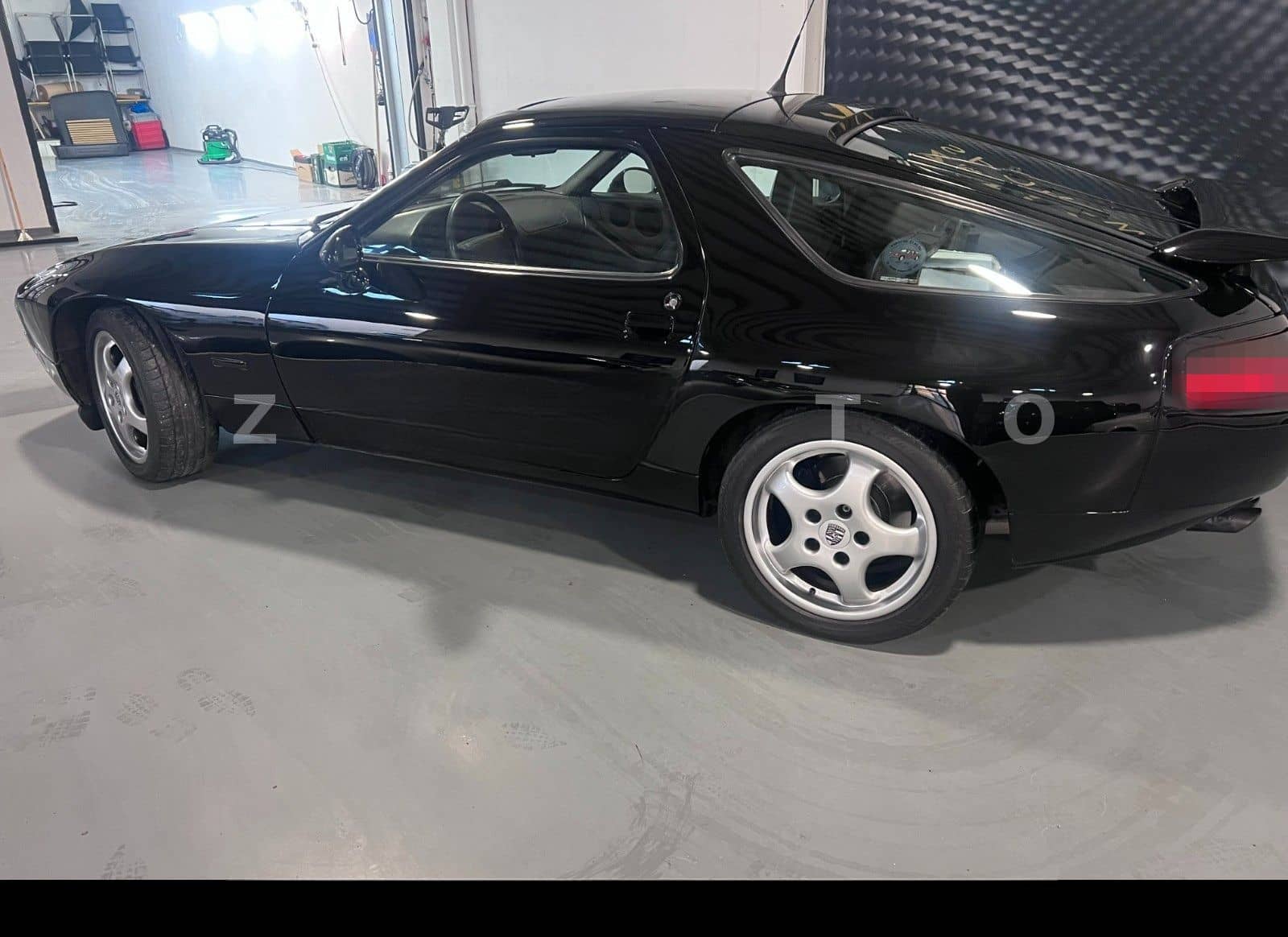 Porsche 928 GTS |Deutsches Fzg. | NOTE 2 Classic DATA foto 6