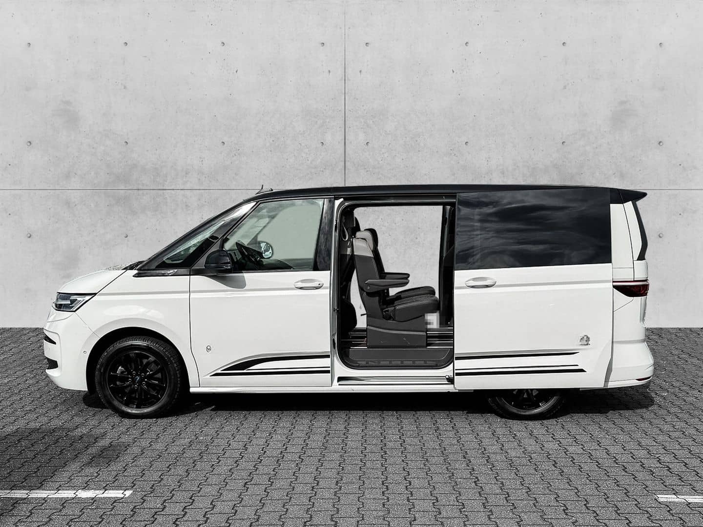 Volkswagen T7 Multivan 2.0 TDI Edition lang AHK/Matrix/Pano foto 3