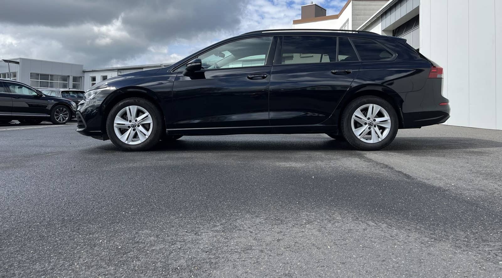 Volkswagen Golf Variant 2.0 TDI Life 136€ m. 20% Anzahlung  foto 2