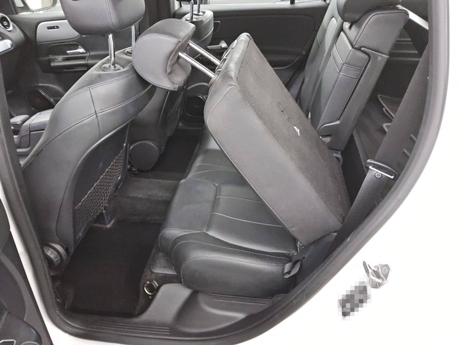 Mercedes-Benz GLB 200 d Style Navi LED Burmester MBUX AHK PDC foto 13