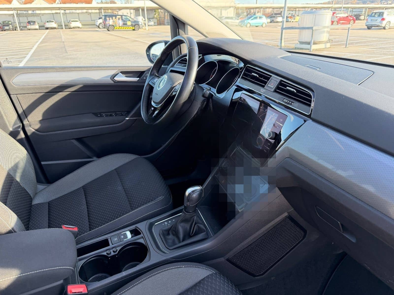 Volkswagen Touran 2.0 TDI*DSG*PANO*NAVI*LED*KAMERA*AHK*ACC* foto 16