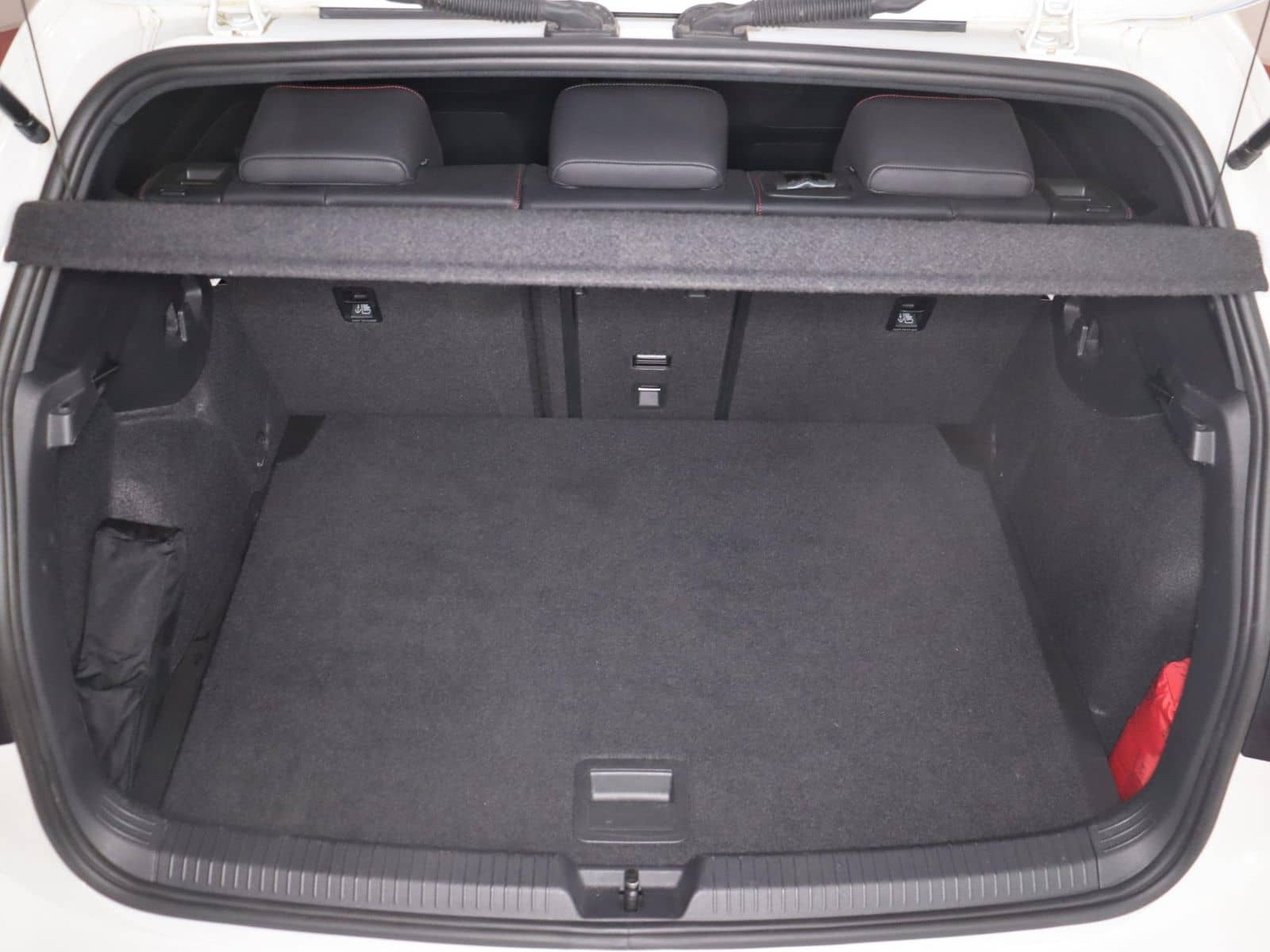 Volkswagen Golf GTI Clubsport Black Style 2.0TSI DSG 282,-o foto 17