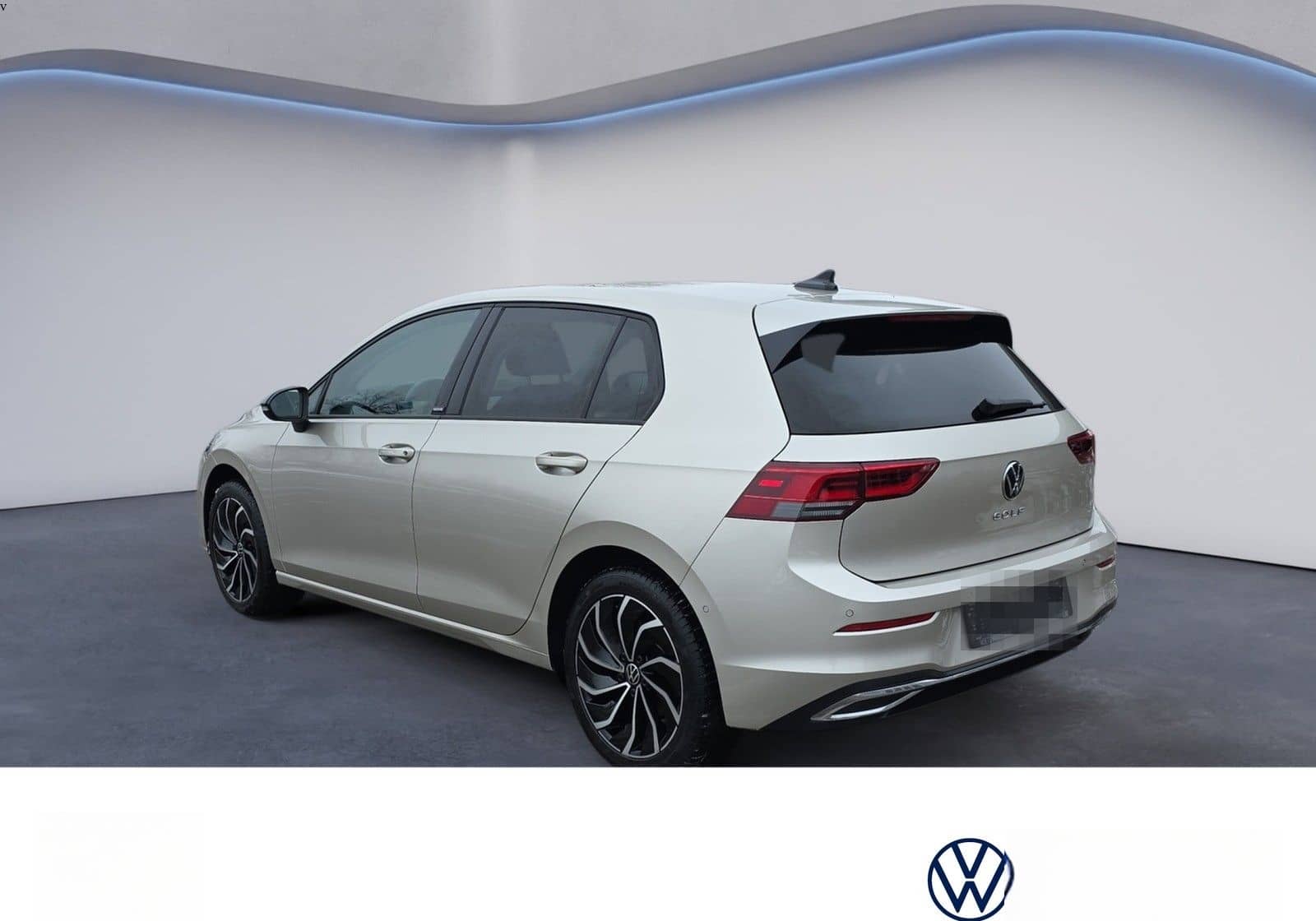 Volkswagen Golf Life 2.0TDI DSG Move LED+NAVI+ACC+PDC+KAM foto 4