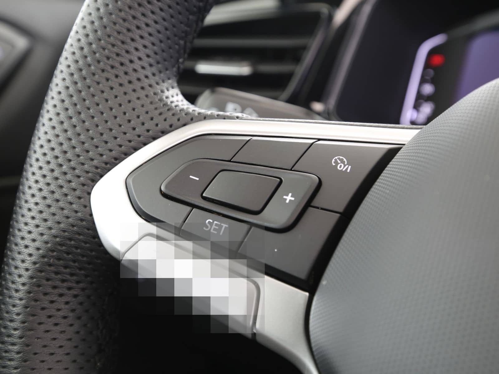 Volkswagen T-Roc 2.0TSI 4M 190PS DSG R-Line Black Style AHK foto 15