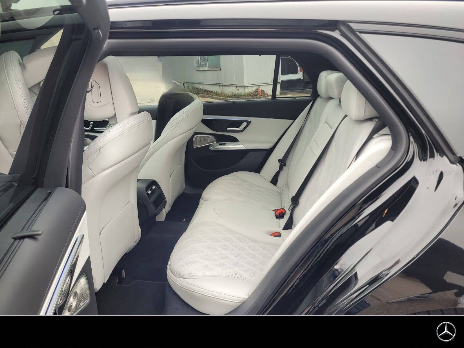 Mercedes-Benz E 450 d 4M T AMG Night Premium 21'' HUD Massage foto 9