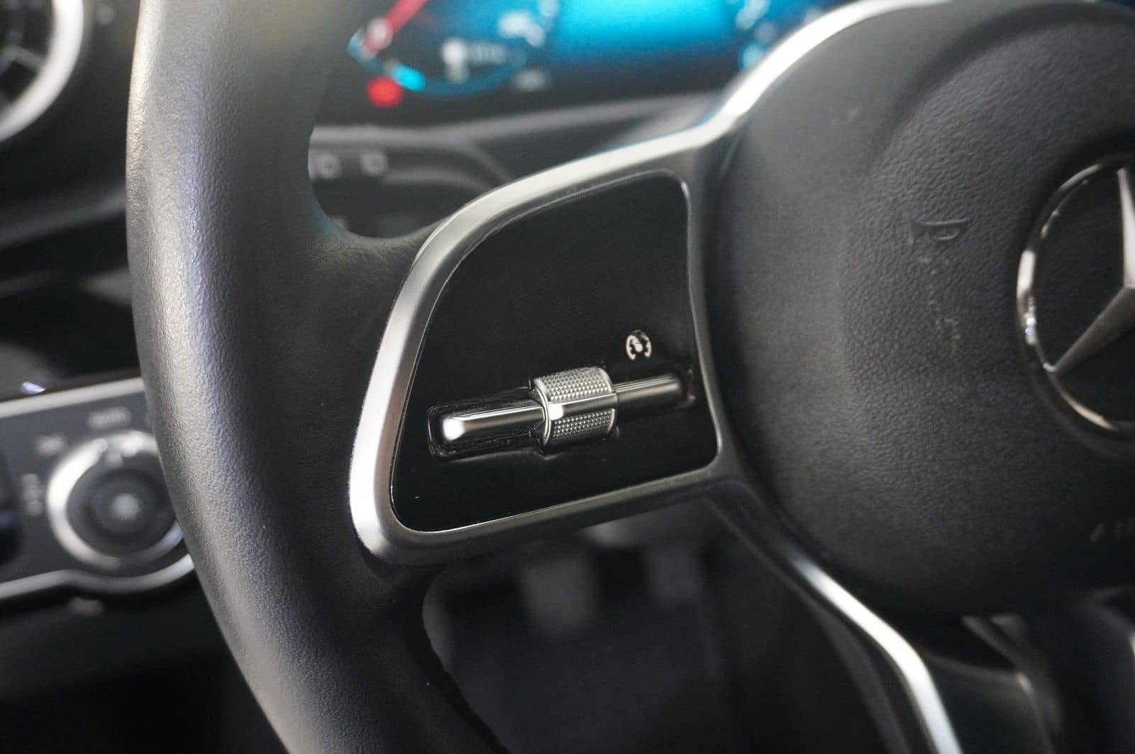 Mercedes-Benz A 180 LIM. PROGRESSIVE NAVI/LED/VIRTU./SHZ/PDC foto 21