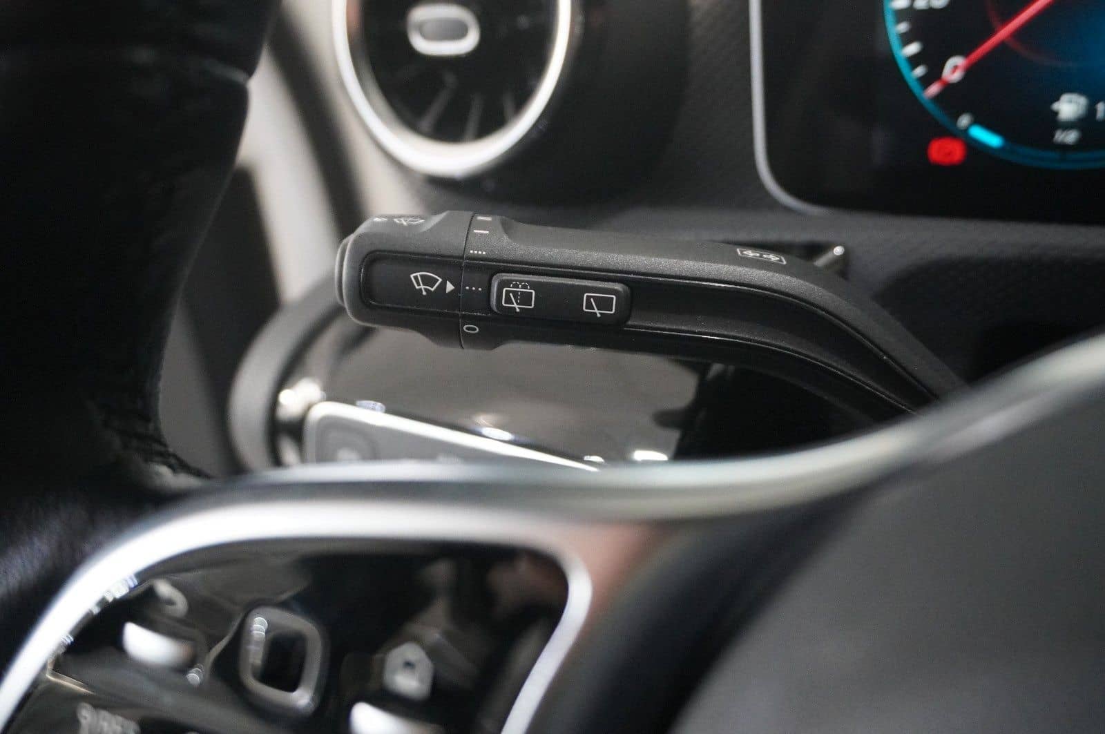 Mercedes-Benz A 180 LIM. PROGRESSIVE NAVI/LED/VIRTU./SHZ/PDC foto 22