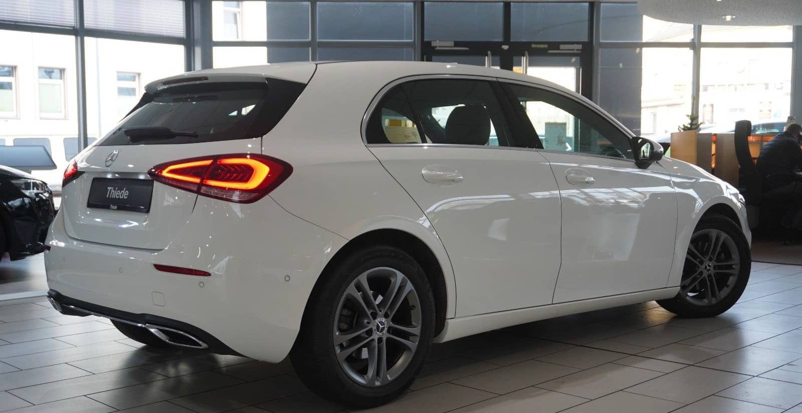 Mercedes-Benz A 180 LIM. PROGRESSIVE NAVI/LED/VIRTU./SHZ/PDC foto 8