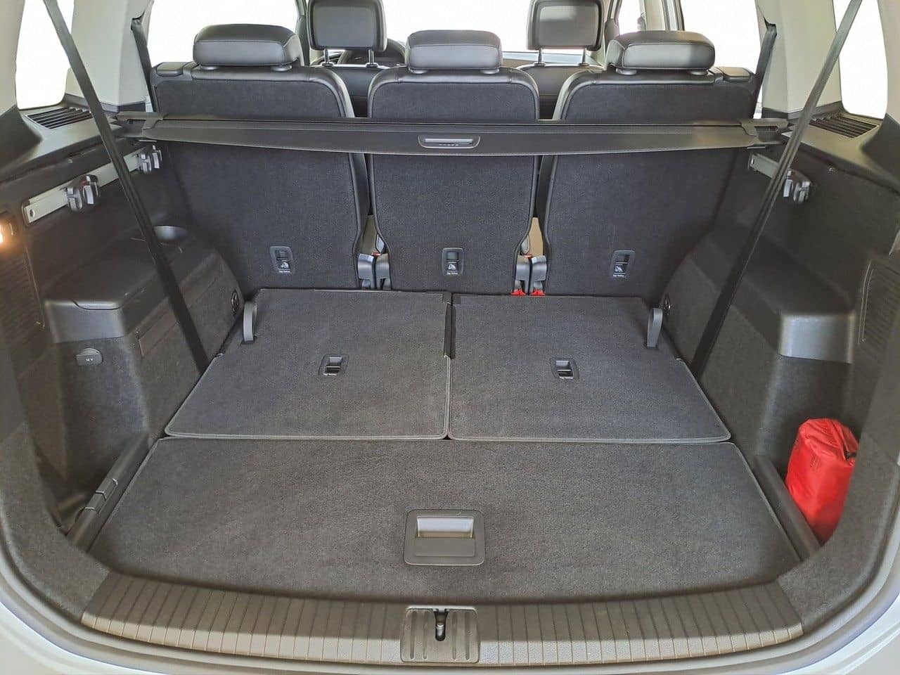 Volkswagen Touran 2.0 TDI DSG Goal, 7-Sitze, AHK, ACC, LED foto 10