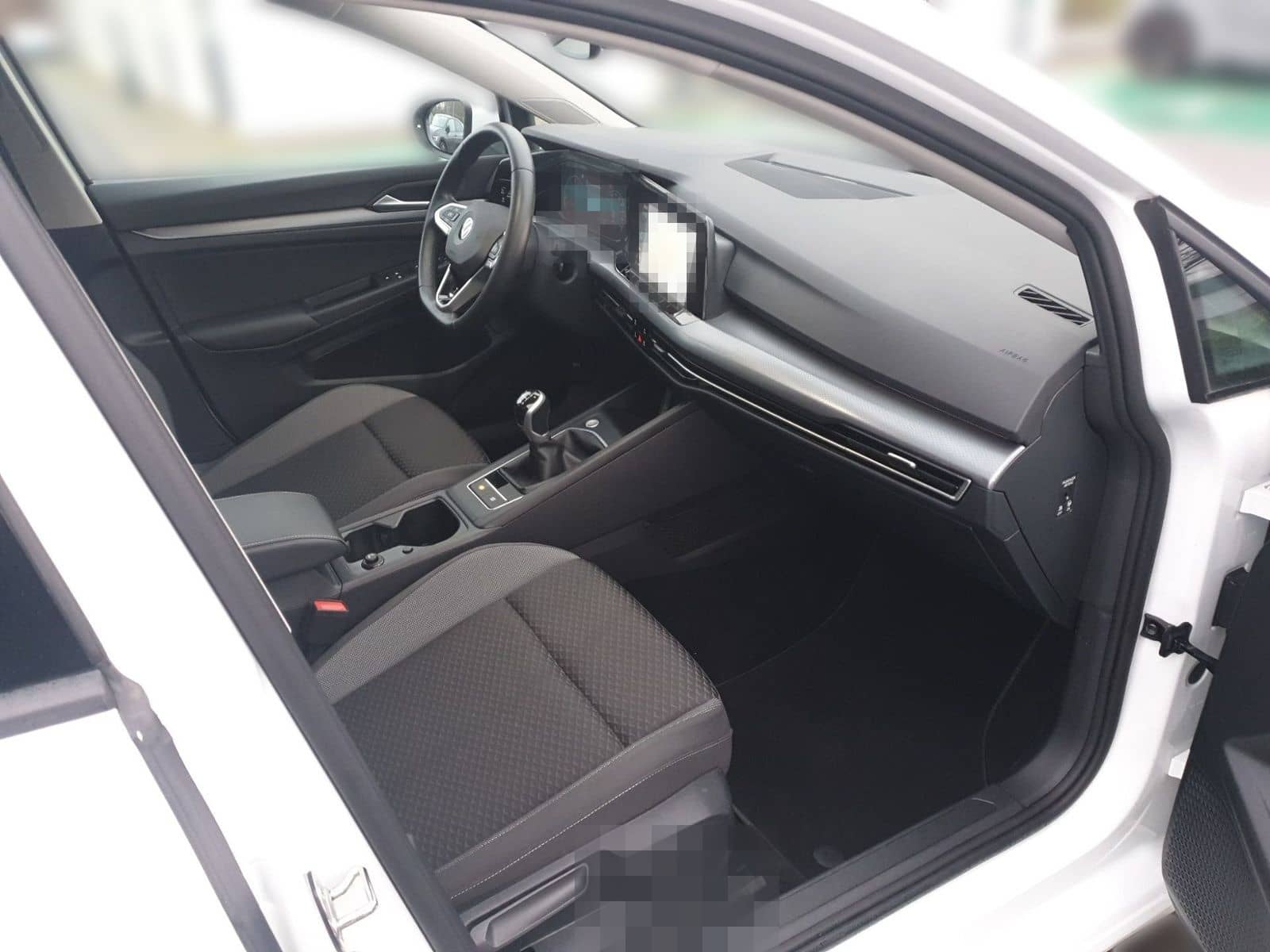 Volkswagen Golf VIII 1.5 TSI ACTIVE +STHZ +IQ.LIGHT +ACC +N foto 8