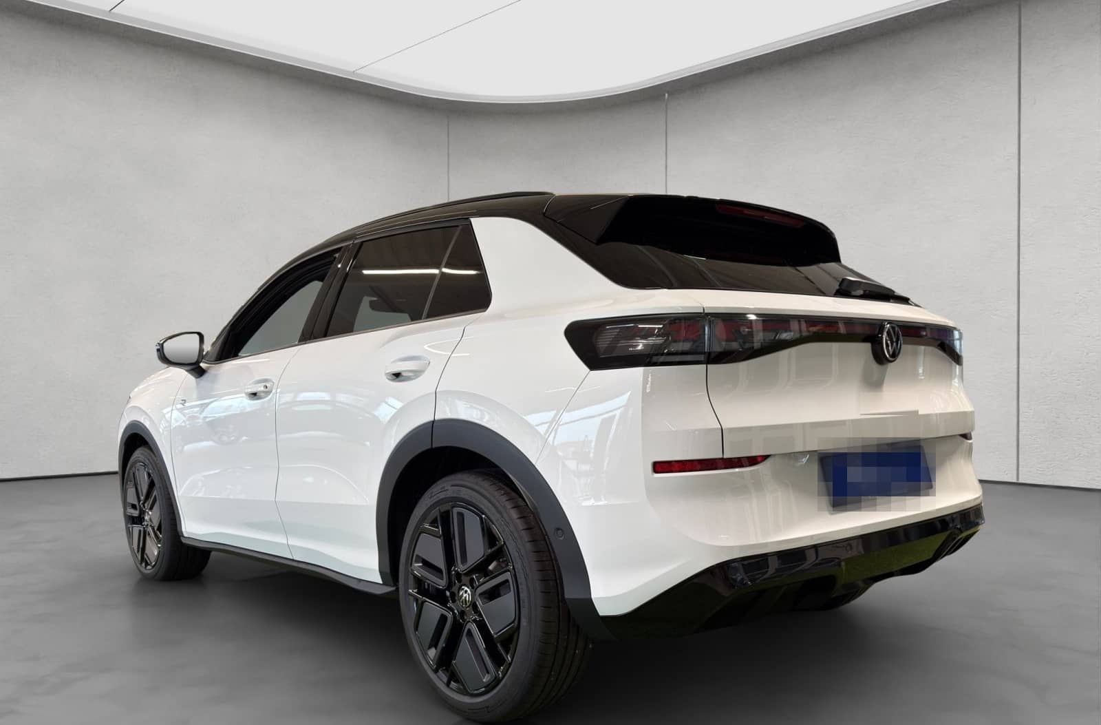 Volkswagen T-Roc R-Line 1.5l eTSI DSG SHZ RFK ACC HEAD-UP B foto 3