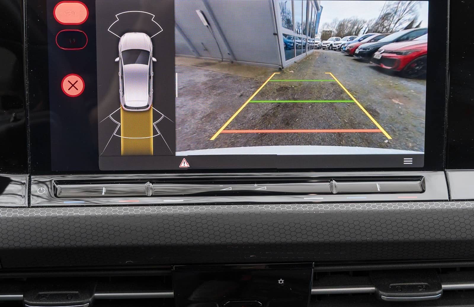 Volkswagen Golf VIII 2.0 TSI DSG GTI Clubsport PANORAMA NAV foto 14