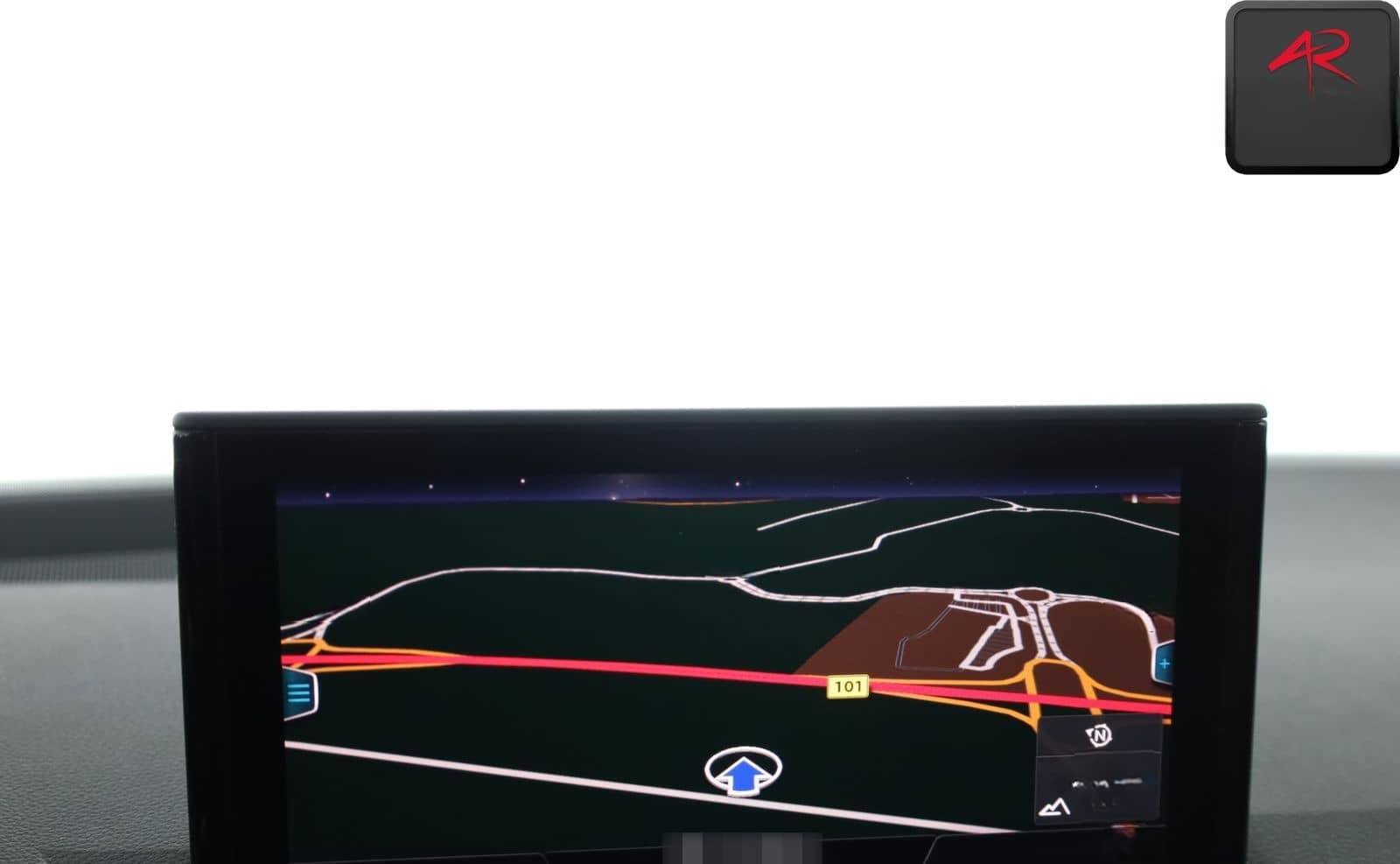 Audi SQ2 2.0 TFSI qu MATRIX,KEYLESS,SONOS,KAMERA,AHK foto 19