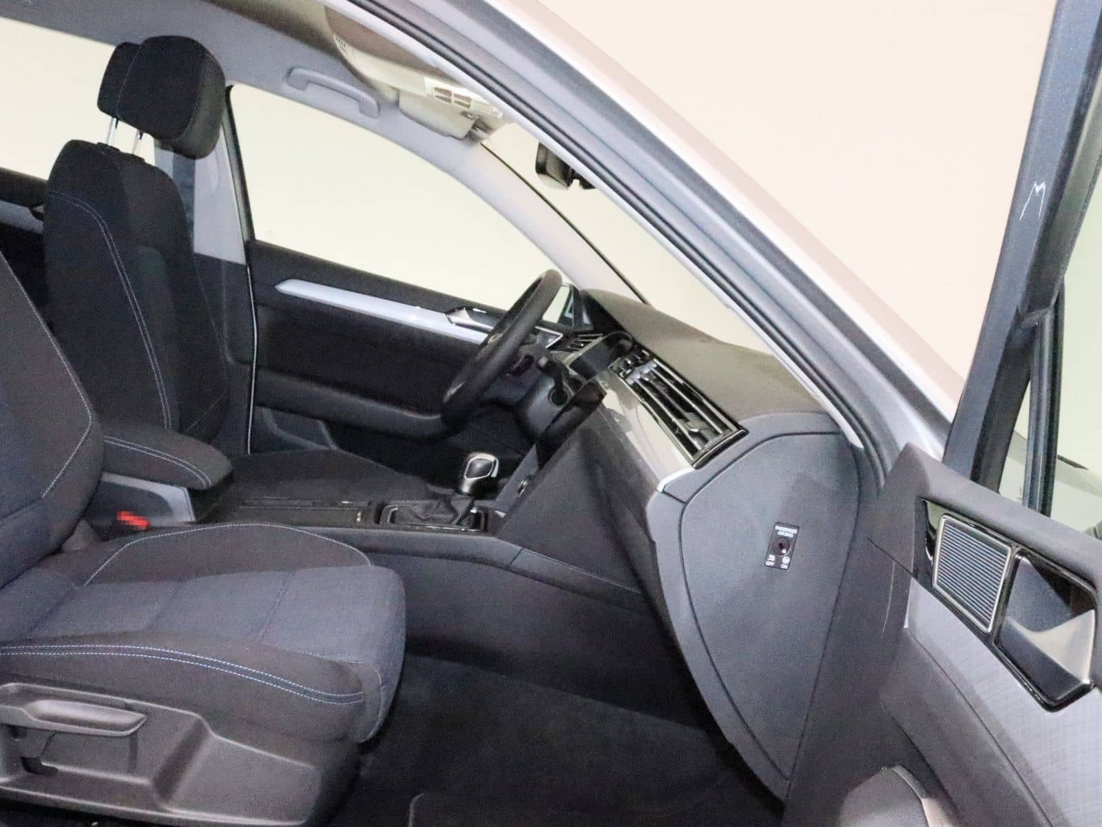 Volkswagen Passat Variant 1.4 TSI Hybrid GTE LED STANDHZ foto 10