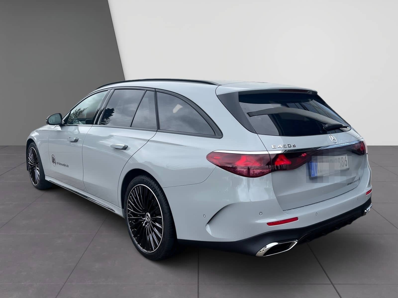 Mercedes-Benz E 450 d 4MATIC T-Modell AMG+Night+Burmester+360° foto 4