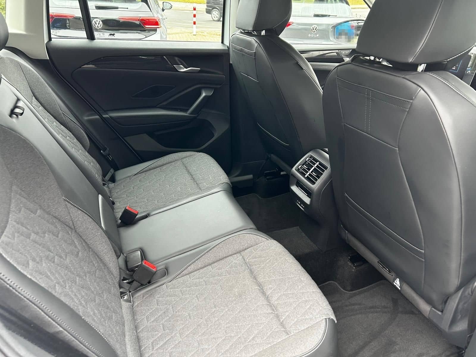 Volkswagen Tiguan CT 1.5 TSI DSG Life foto 10