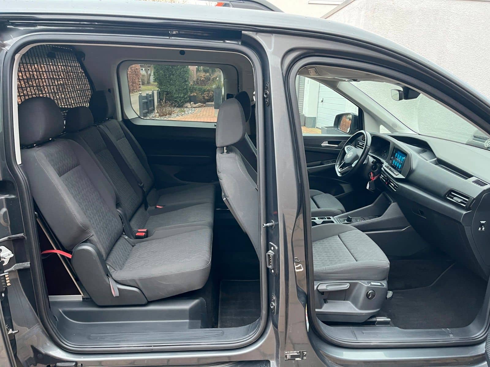 Volkswagen Caddy Life Maxi  Navigation  SHZ  LED Licht AHK foto 3