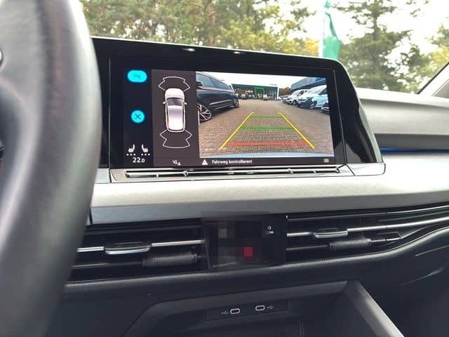 Volkswagen Golf VIII 1.5 TSI Life LED+NAVI+RÜCKFAHRKAMERA foto 13