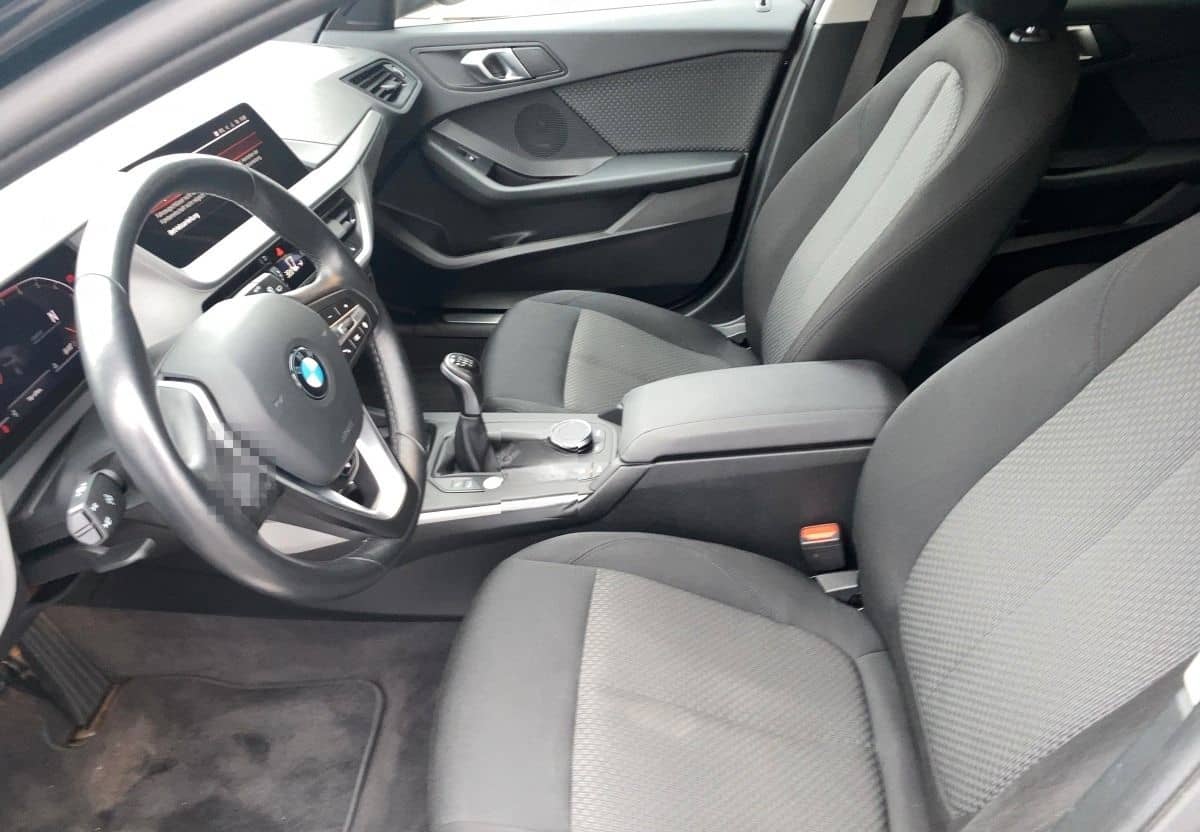 BMW 118i Advantage *el. Heckklappe*LED*Navi*Sitzhzg. foto 5