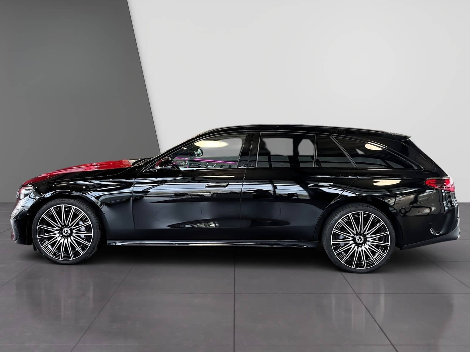 Mercedes-Benz E 450 d 4M T +AMG+SHZ+Pano+Burmester+AHK+HUD+STH foto 5