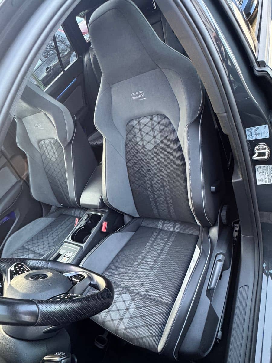 Volkswagen Golf VIII Variant R-Line 1-Hand Scheckheft Pano foto 13