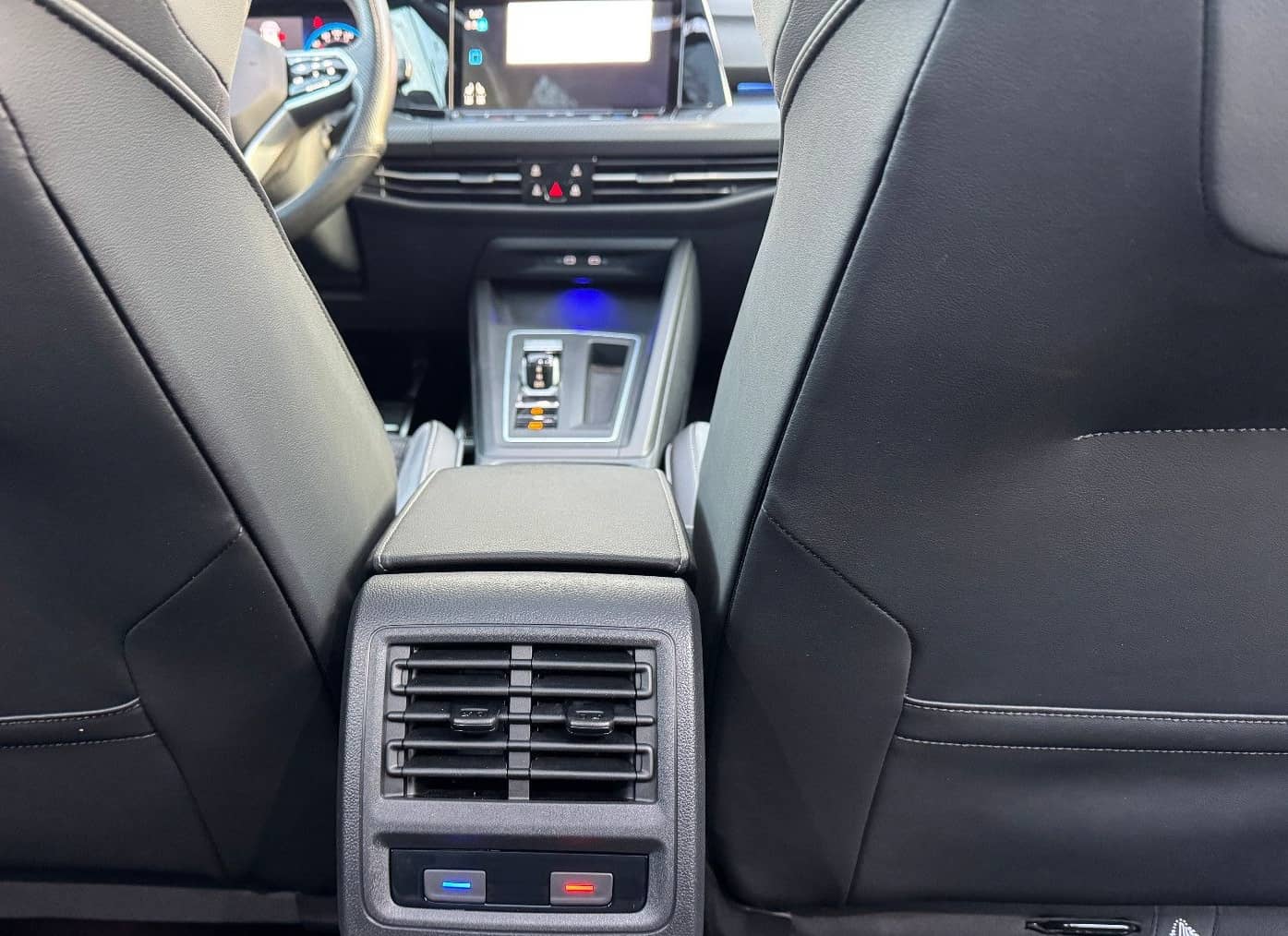 Volkswagen Golf VIII Variant R-Line 1-Hand Scheckheft Pano foto 19