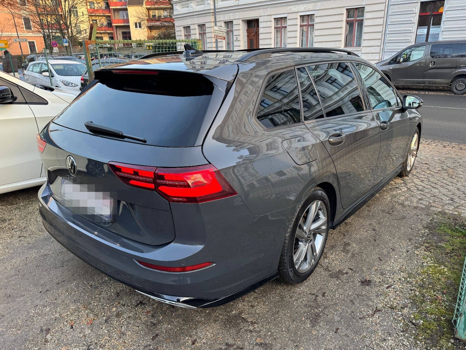 Volkswagen Golf VIII Variant R-Line 1-Hand Scheckheft Pano foto 4