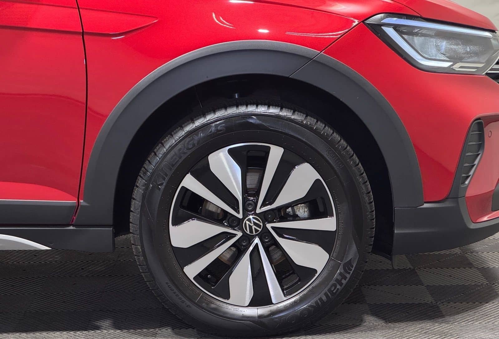 Volkswagen Taigo Goal 1.0 TSI | NAVI LED ACC DAB PDC SITZHZ foto 17