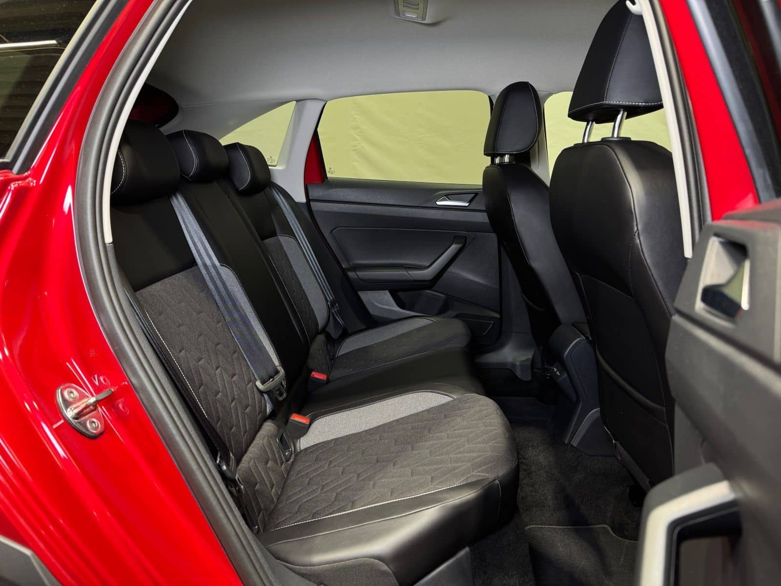 Volkswagen Taigo Goal 1.0 TSI | NAVI LED ACC DAB PDC SITZHZ foto 22