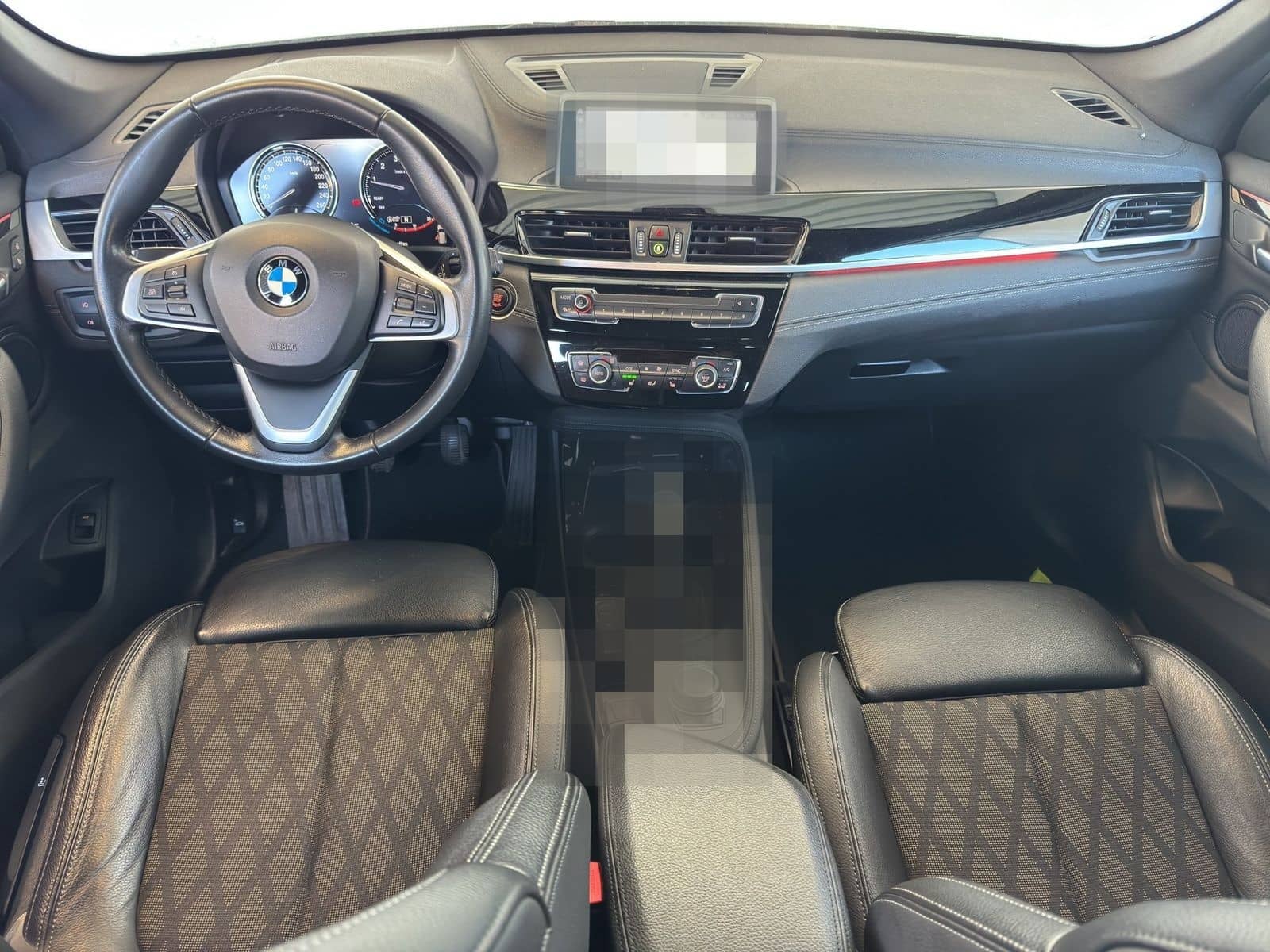 BMW X1 sDrive18i xLine Navi.LED.PGD.RFK.Sportsz.PDC foto 7