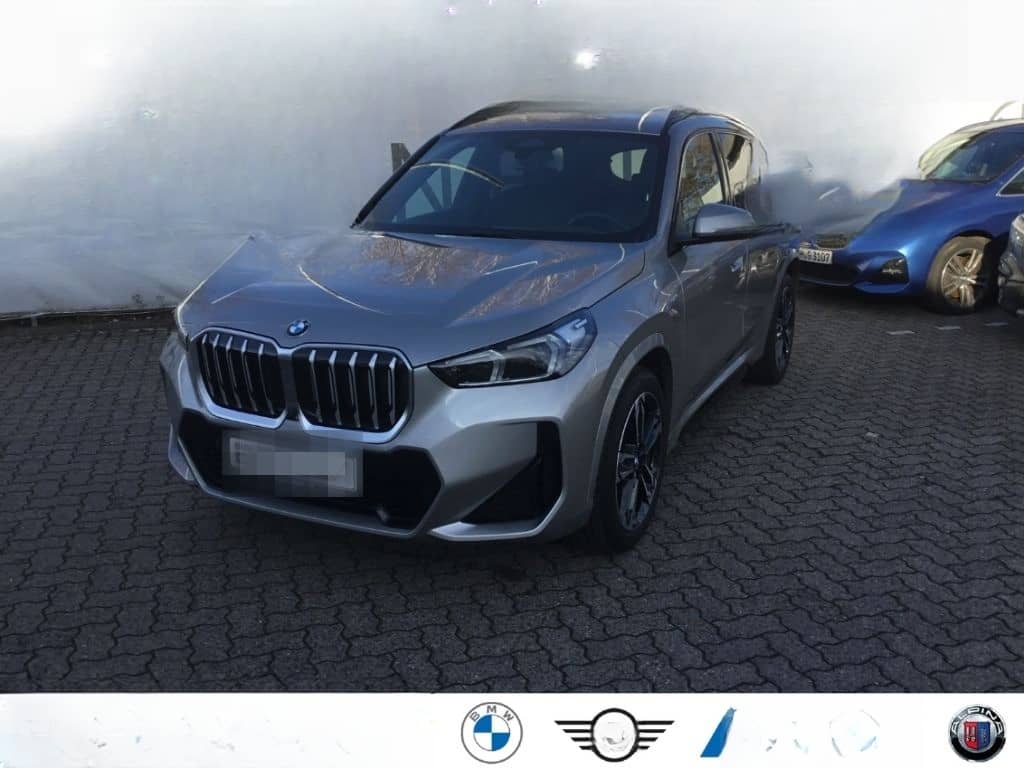 BMW X1 sD18i M-Sport 19'' AHK HUD Drive+ Park Ass AH foto 1