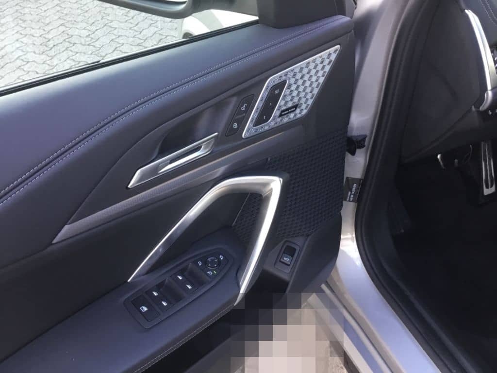 BMW X1 sD18i M-Sport 19'' AHK HUD Drive+ Park Ass AH foto 6