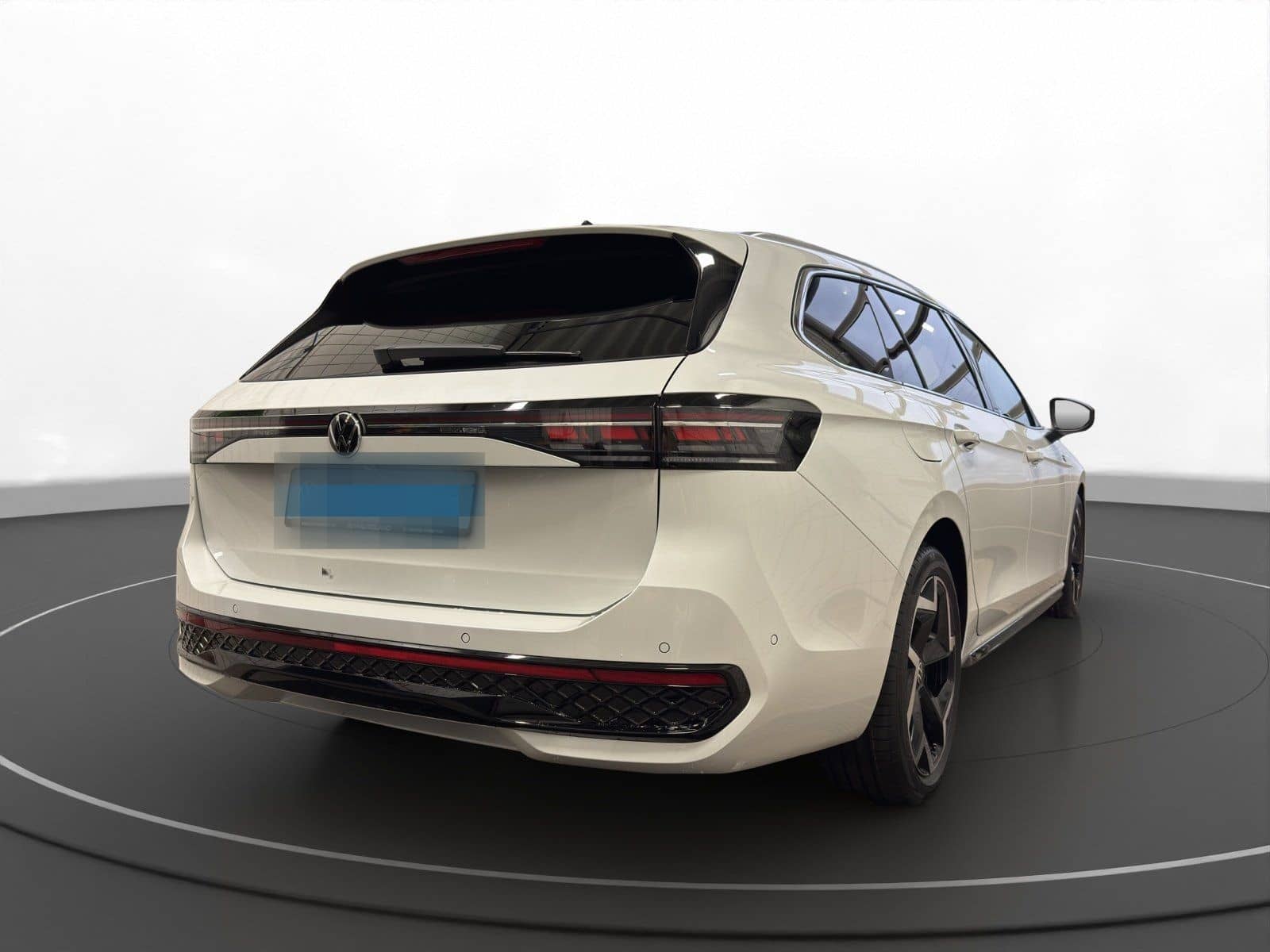 Volkswagen Passat Variant 2.0 TDI DSG R-Line | NAVI | AHK | foto 5