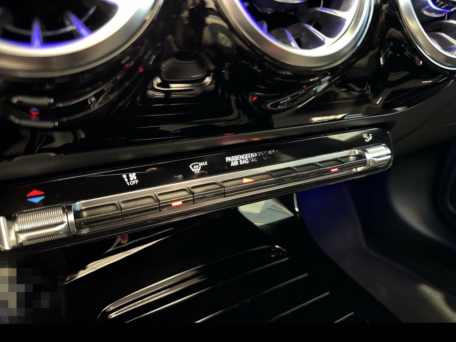 Mercedes-Benz CLA 200 4MATIC Coupé AMG/Night/Pano/LED/Kamera foto 24