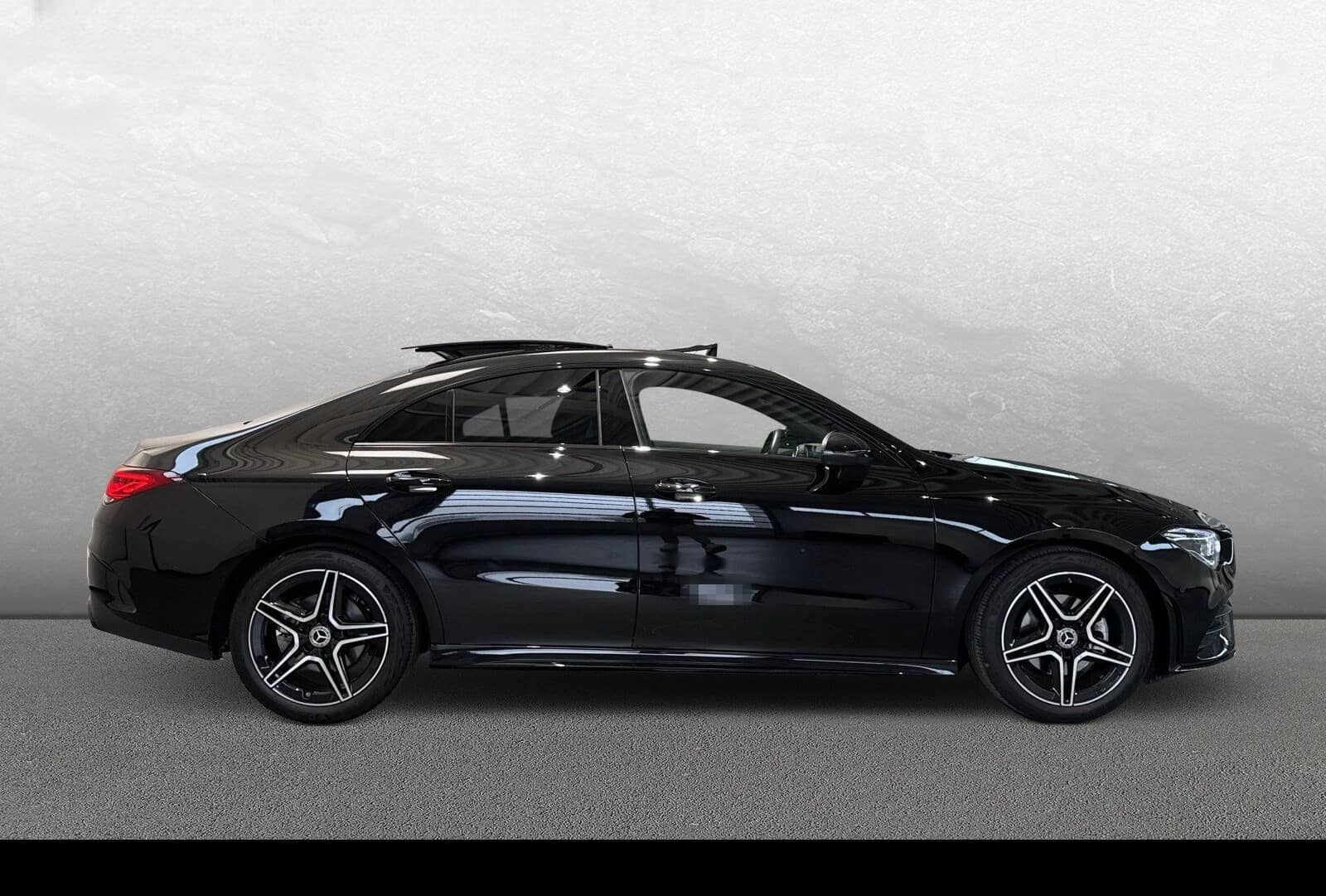 Mercedes-Benz CLA 200 4MATIC Coupé AMG/Night/Pano/LED/Kamera foto 5