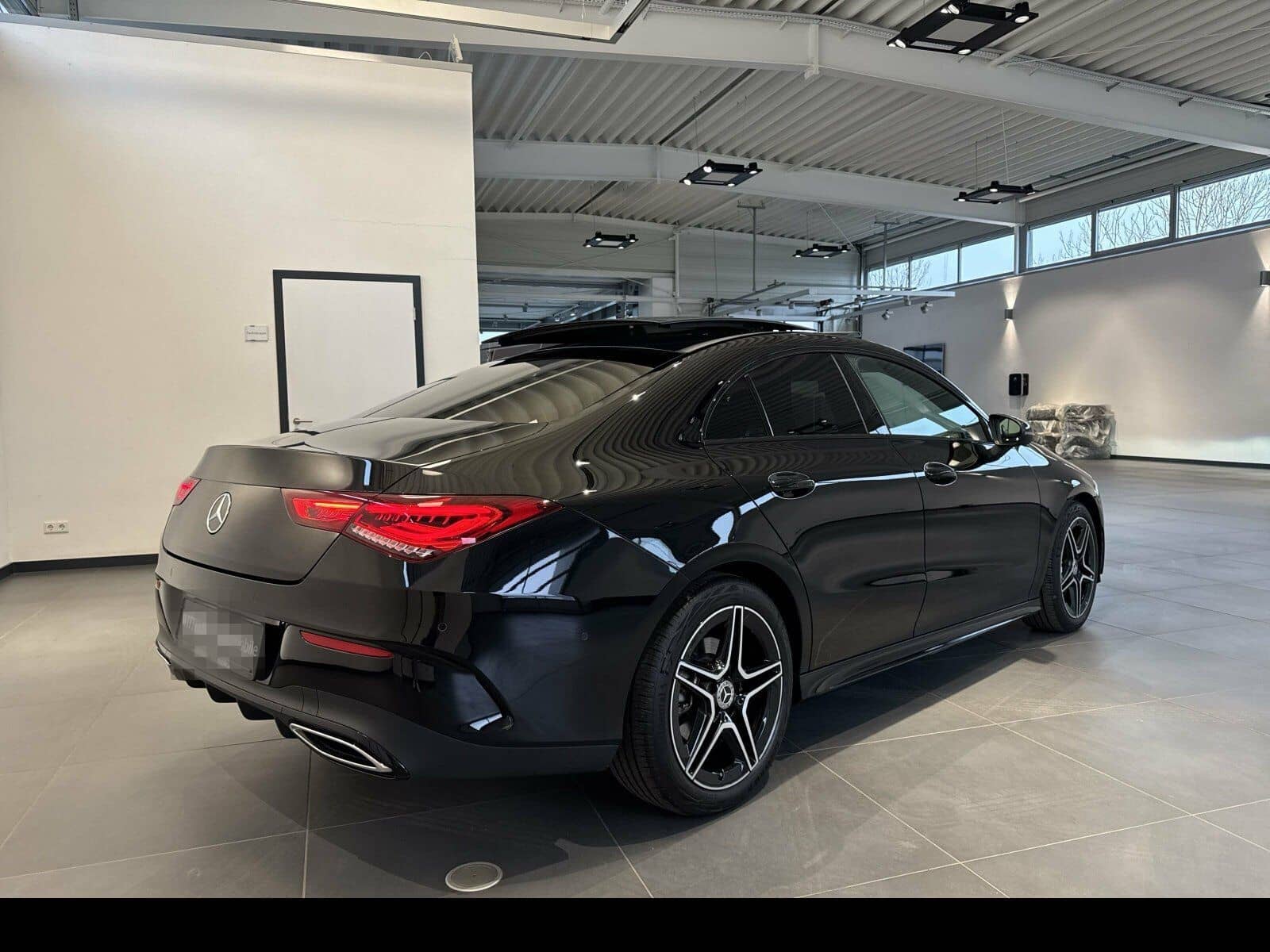 Mercedes-Benz CLA 200 4MATIC Coupé AMG/Night/Pano/LED/Kamera foto 10