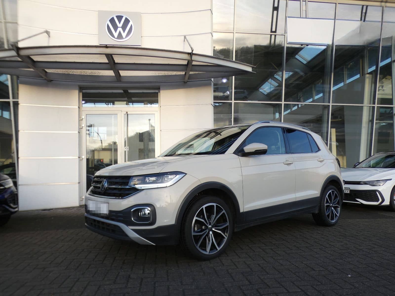 Volkswagen T-Cross 110PS TSI DSG Style Kamera Navi 18" Alu foto 1