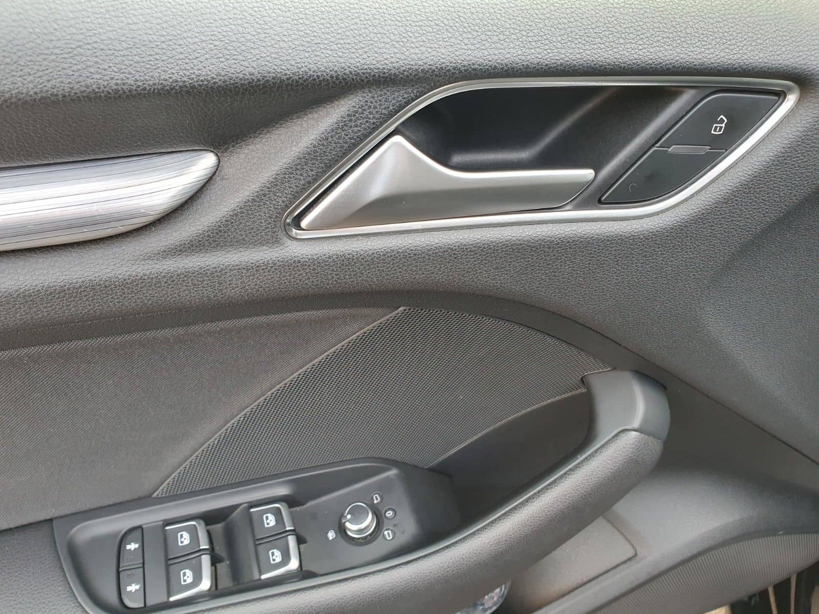 Audi A3 Limousine 35 TFSI Sport  Panorama Dach foto 16