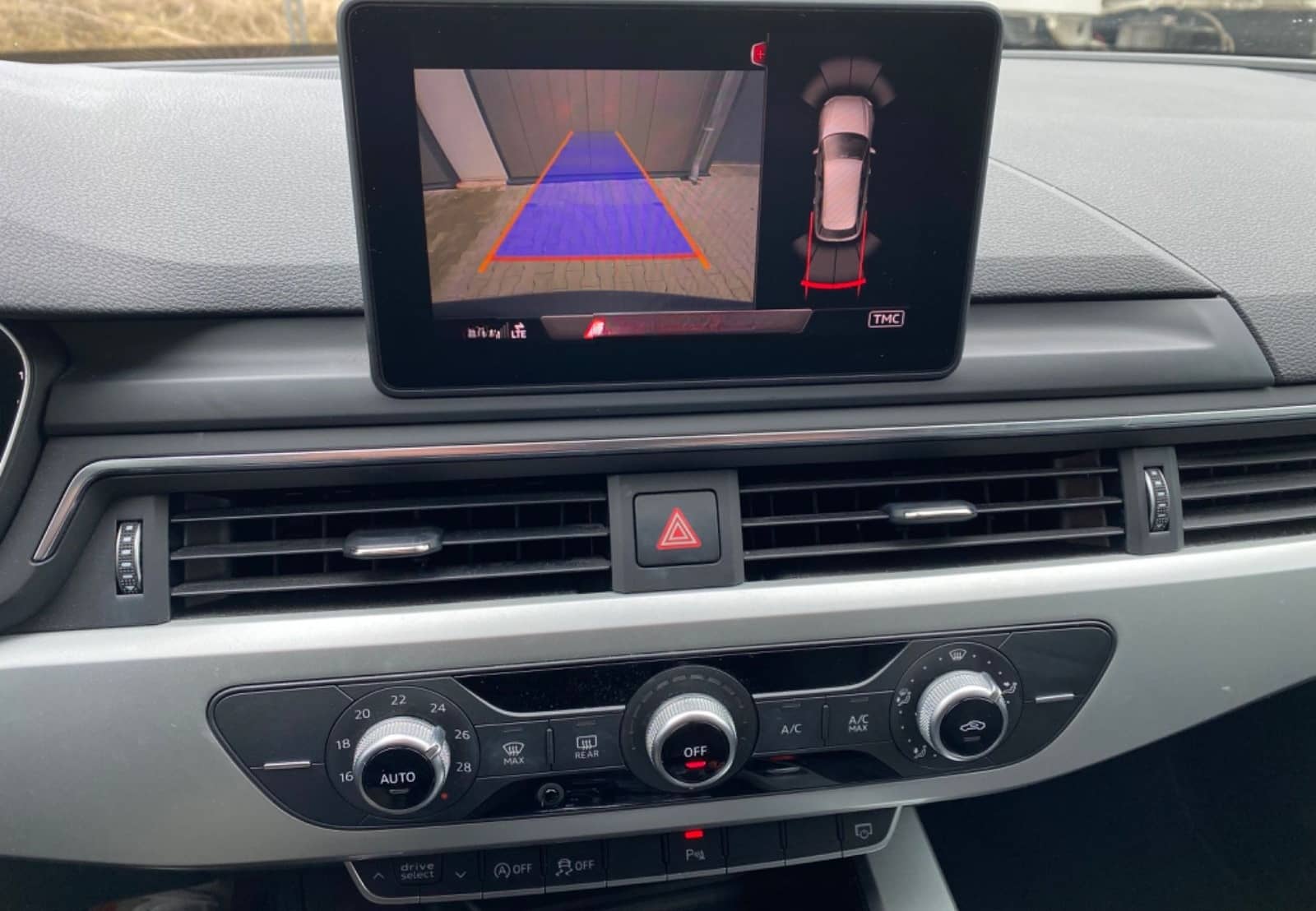 Audi A4 Avant basis ultra foto 12