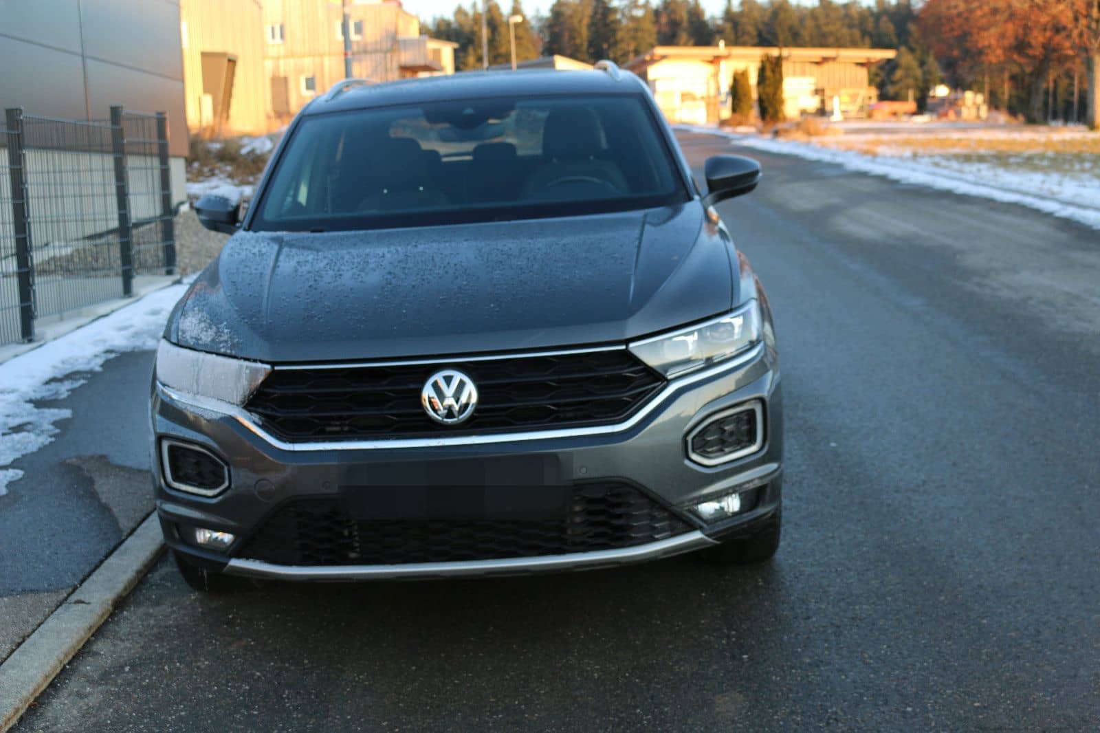 Volkswagen T-Roc Sport foto 1