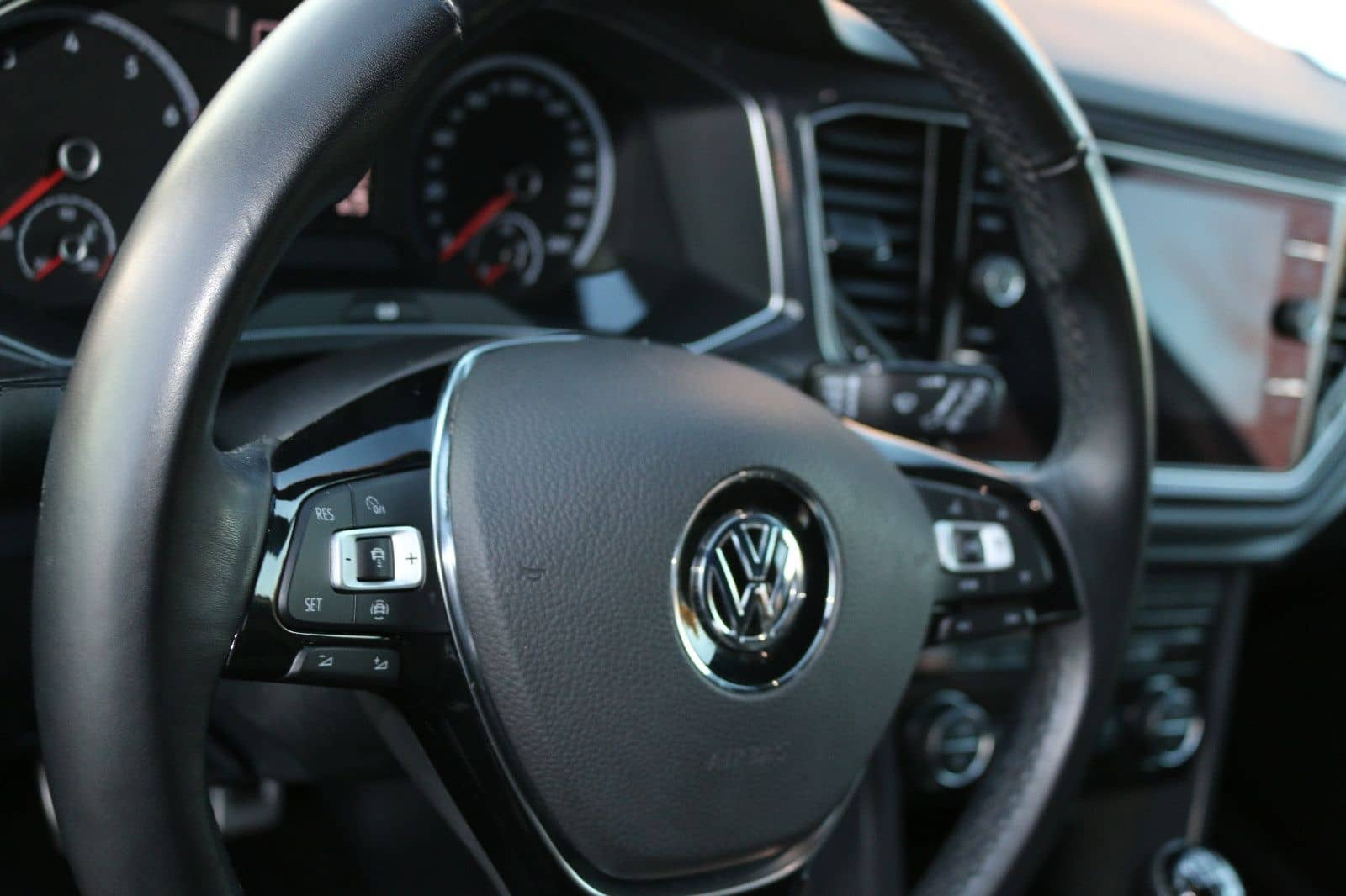 Volkswagen T-Roc Sport foto 13