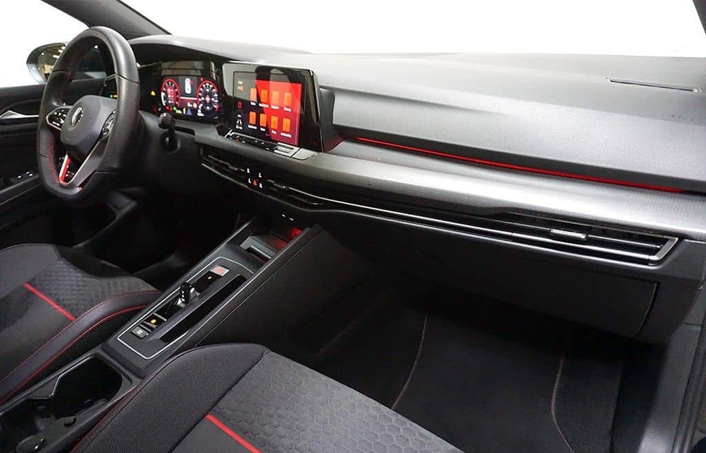 Volkswagen Golf 8 2.0TSI DSG GTI Clubsport Virtual Navi 19" foto 13