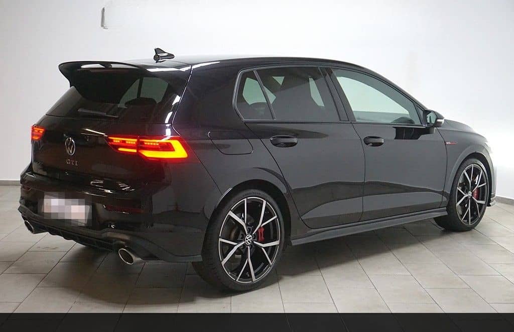 Volkswagen Golf 8 2.0TSI DSG GTI Clubsport Virtual Navi 19" foto 4