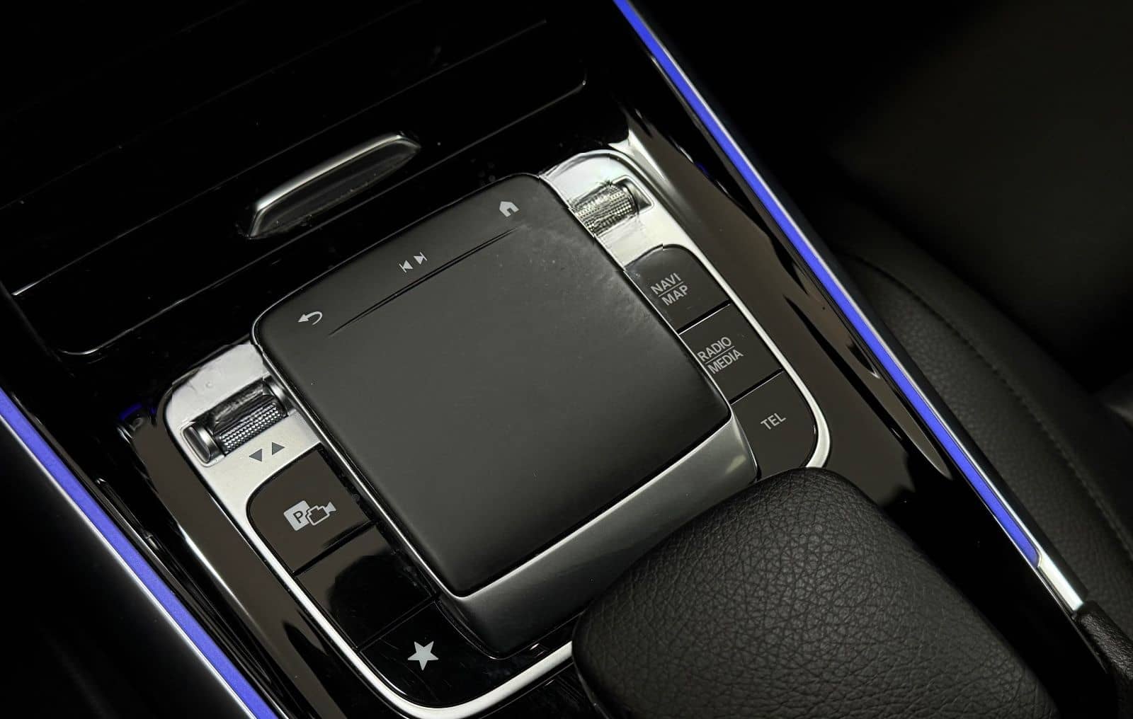 Mercedes-Benz B 220 4Matic|LED|AMBIENTE|WIDESCREEN|SPUR|TEMP foto 19