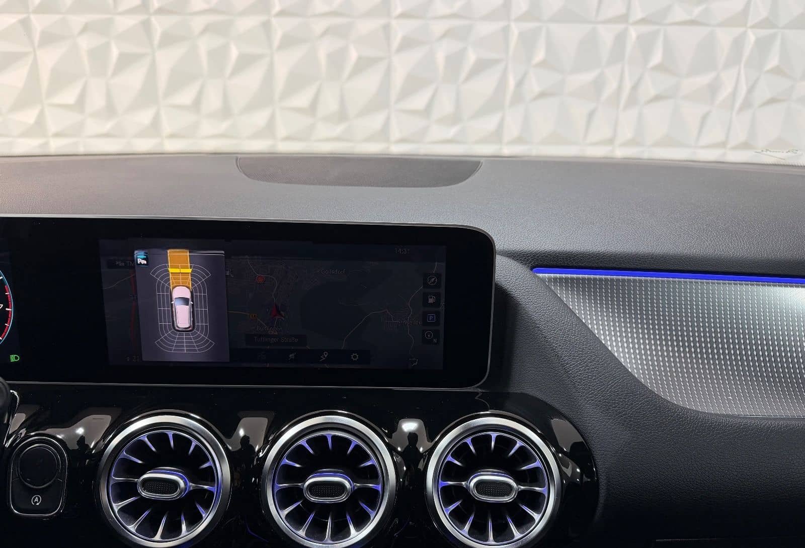 Mercedes-Benz B 220 4Matic|LED|AMBIENTE|WIDESCREEN|SPUR|TEMP foto 22