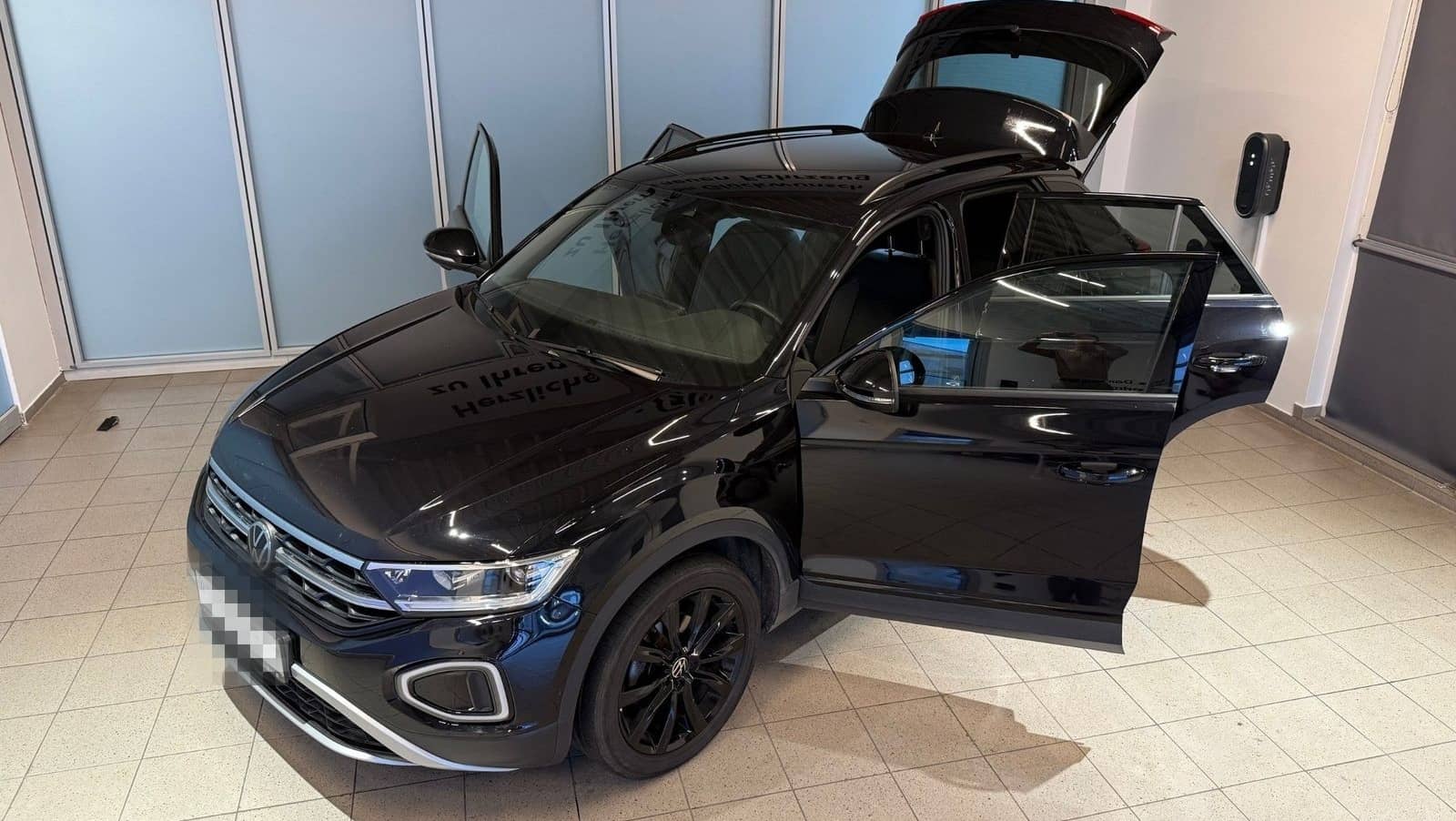 Volkswagen T-Roc 1.0 TSI Style LED+, ACC, Digital Cockpit P foto 2